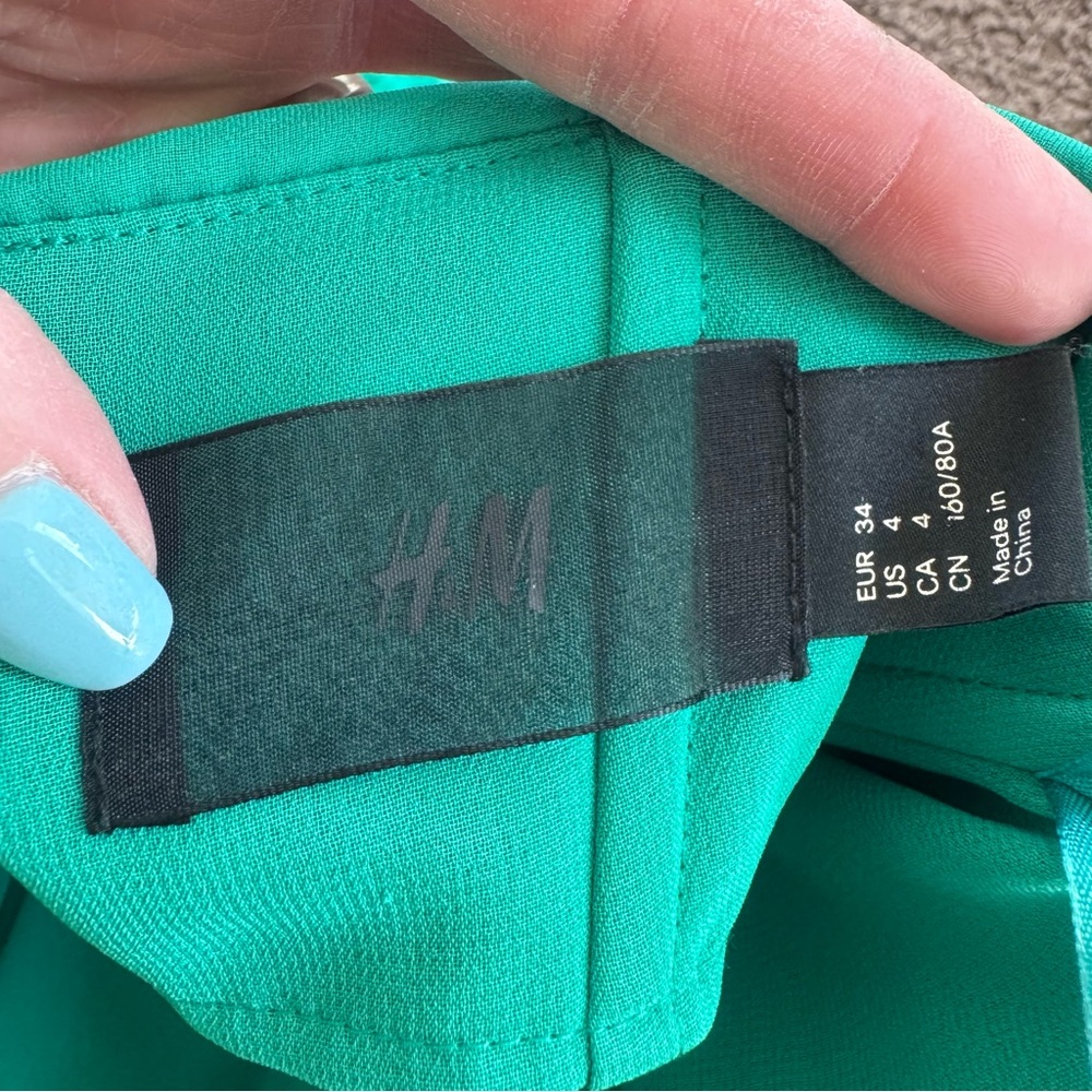 H&M One-Shoulder DRESS Green Pleated Chiffon Asymmetrical Hem Bridesmaid 4 - Picture 4 of 11
